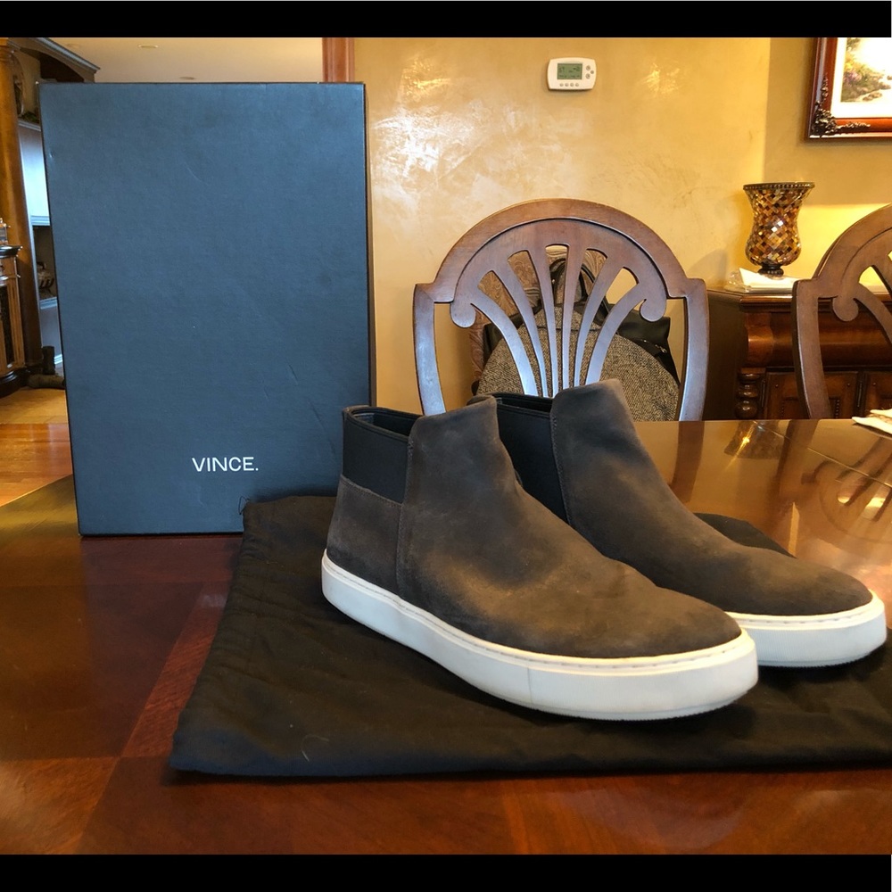 Vince Men’s Hayes Suede Boots